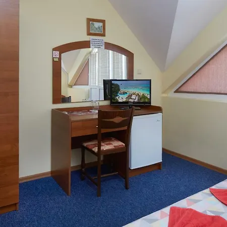 Plechkarovi 3* Ravda