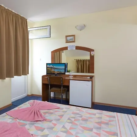 Guest house Plechkarovi Ravda