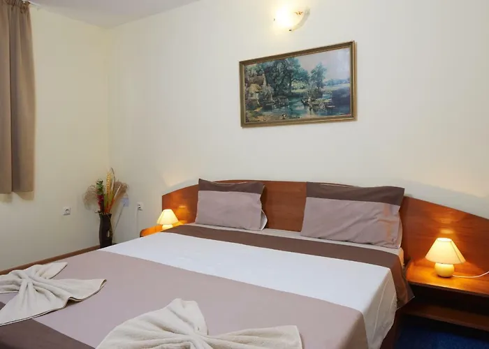 Plechkarovi Ράβντα